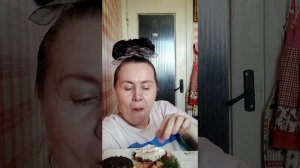 МУКБАНГ кофепитие,зефир, чёрный помидор, ОНА СЪЕЛА ЦВЕ