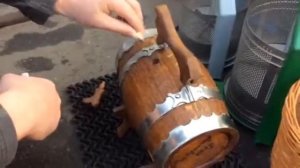 как правильно дезинфецировать  и обкурить бочку для в?