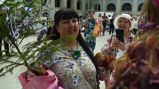 МЕЖДУНАРОДНАЯ САДОВАЯ ВЫСТАВКА НЕТИПИЧНЫЙ САДОВОД 2025 смотреть онлайн