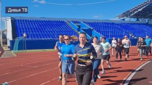 В Тихвине состоялся первый благотворительный легкоатлетический кросс «Бег ради жизни»