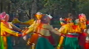 Виноград расцветает. Фольклорная группа БДХ, 1986 год.