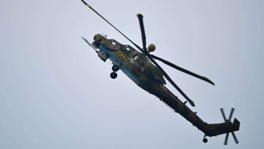 Вертолет Ми-28НМ уничтожил технику и боевиков ВСУ. Лучшее видео из зоны СВО