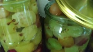 Мариную виноград на зиму