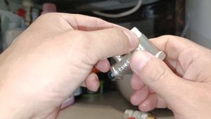 Как поменять клапан на бойлере, how to change a valve on a boiler. поч