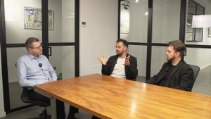 Золотая волна и тектонический фасад: главные украшения апарт-отеля ORO