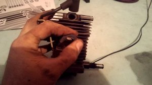 Как одеть переходник карбюратора пилы штиль 180 ?