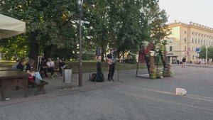 ГРОДНО АВГУСТ 2025. Уличный Музыкант, площадь в Старом городе Гродно (Кино)