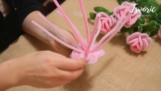 Chenille Stems Rose / Розы из синельной проволоки /  DIY TSVORIC