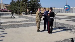 На Саур-Могиле развернули огромное Знамя Победы в честь 82-й годовщины освобождения Донбасса
