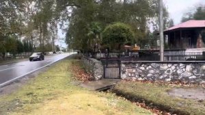 Грузия 🇬🇪 Дзвели Сенаки 🇬🇪 Церковь. Кладбище. Уник