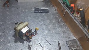 Газонокосилка Makita ELM3720 замена подшипников .