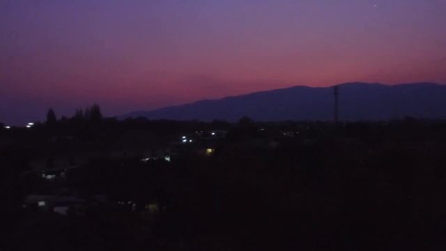 Отель с пчелиным улием в Таиланде! смотреть онлайн