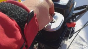 Дымит снегоуборщик,Huter ,BRAIT ,PATRIOT ,Champion,Denzel