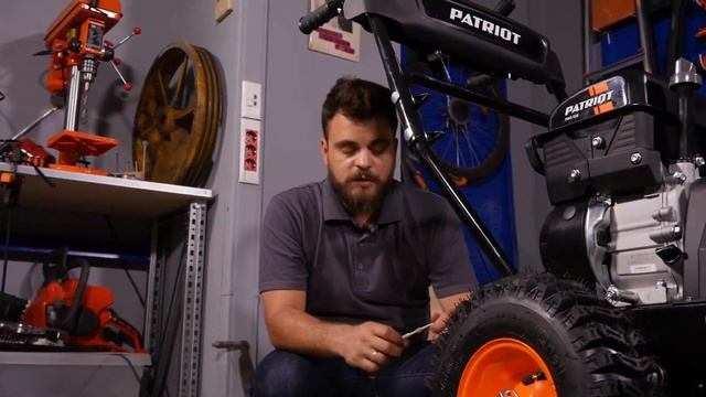 Как собрать снегоуборщик Patriot PRO 750 - КиТ системы смотреть онлайн