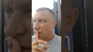 Я присутствую в проживании отсутствия. Время не исцеляет, если не исцеляешь время.