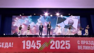 АЛЕКСАНДР ПАНАЙОТОВ и  Анна Смирнова, Константин Мухин - «Первым делом самолеты»