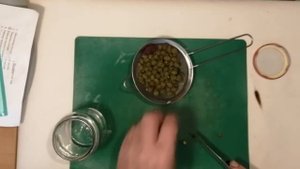 Сосновые шишки. Спиртовый эликсир