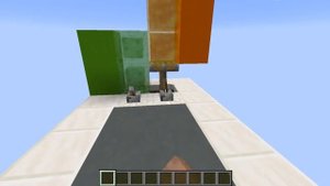 Блок Слизи против блока Мёда в Майнкрафте!