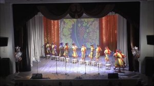 Пляска с табуретками