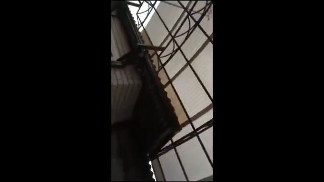 завершение арочного навеса, покрытие проф. поликарбон смотреть онлайн