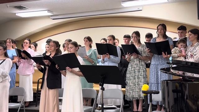 Распускаются почки душистые -пение молодёжи смотреть онлайн