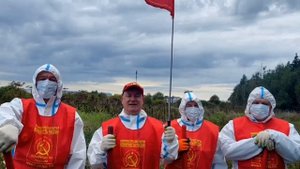 Большевик против борщевика!