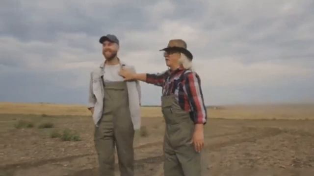 Он думал, что это обычное осиное гнездо. Пока эксперты смотреть онлайн