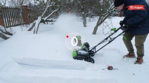 Какой выбрать снегоуборщик: бензиновый, электрически?