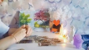 У кого Вы не выходите из головы в последнее время? Почему?