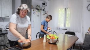 Мама и 13 детей   Дела житейские большой семьи   Фарширо?