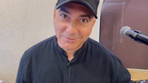 Маэстро Гурген Карапитян...