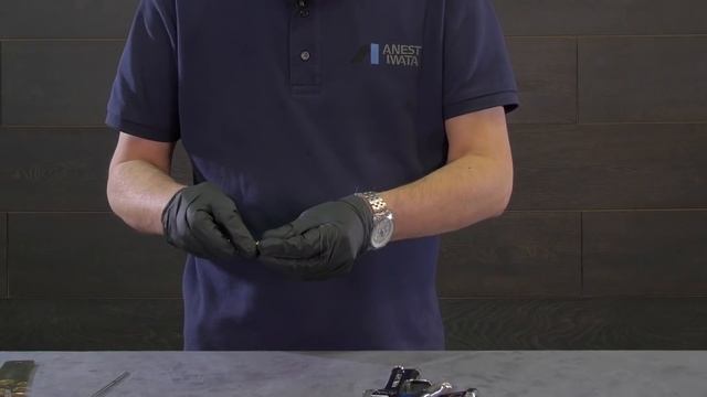 Как правильно разобрать и собрать краскопульт ANEST IWATA смотреть онлайн