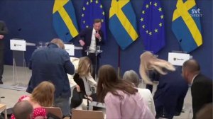 Вышла из чата_ Министра здравоохранения Швеции представили в должности.