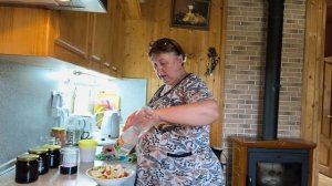 Видео привет, что стало с платьем после стирки.
