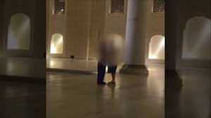 В Стамбуле российские туристы оказались под угрозой уголовного наказания за обычный поцелуй !!!
