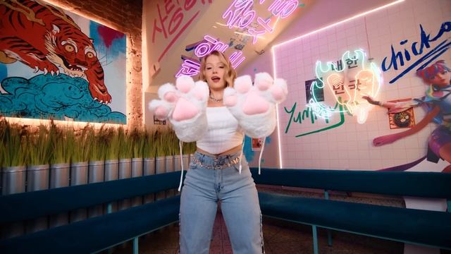 POLI - Котик Official music video