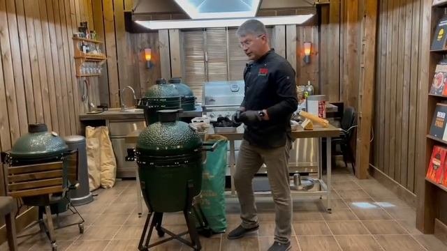 Как разжечь керамический угольный гриль
