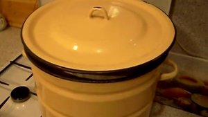 Перетопка воска на водяной бане