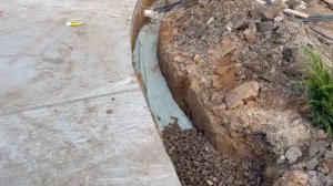 Как правильно сделать дренаж участка и отвести воду