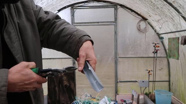 Как усилить теплицу чтобы не проломил снег смотреть онлайн