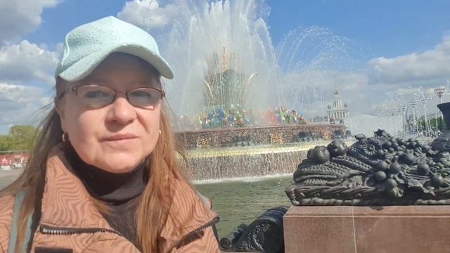 СИРЕНЬ, ТЮЛЬПАНЫ, ФОНТАНЫ ) - Какая КРАСОТА! на ВДНХ смотреть онлайн