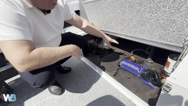 Видеообзор на лодку Неман - 550 DC PRO в топовой комплектации смотреть онлайн