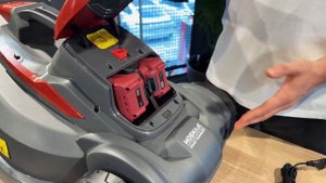 Газонокосилка аккумуляторная МОБИЛ К XMA37 КОМФОРТ в де?