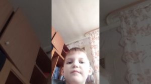 нашел золотое яблоко
не пытайтесь найти это яблоко