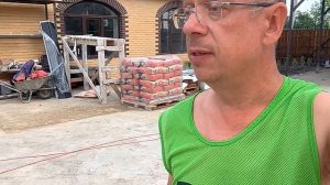 Почему не нужно ли шлифовать бетонные дорожки и площа?