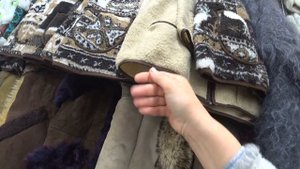 САДОВОД/РЫНОК/НАТУРАЛЬНЫЕ ДУБЛЕНКИ БЕЗРУКАВКИ/НОСКИ ?