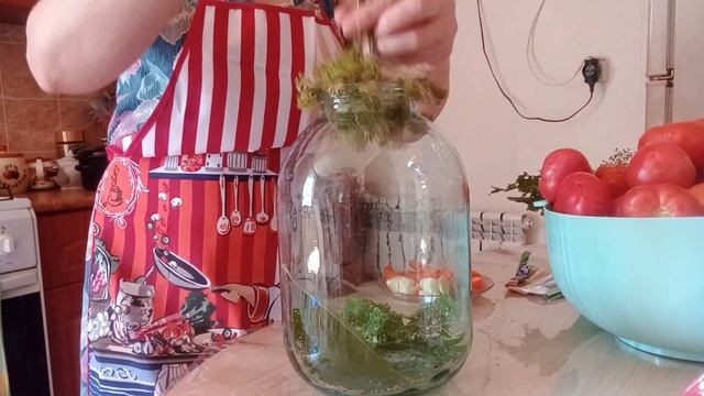 ОЧЕНЬ ВКУСНЫЕ ПОМИДОРЫ НА ЗИМУ 🍅 ПРОСТОЙ СПОСОБ ЗАСО? смотреть онлайн