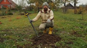 Посадка плодовых деревьев осенью.