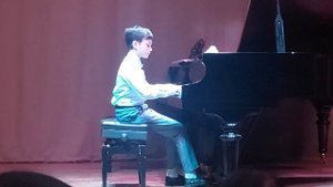 Марк, 6 класс, Лист концертный этюд фа минор La leggierezza