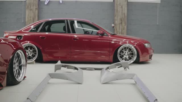 Примерка нового комплекта Audi A4. смотреть онлайн